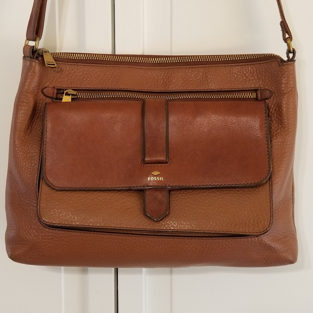 Fossil Kinley Leather Zip Crossbody Bag